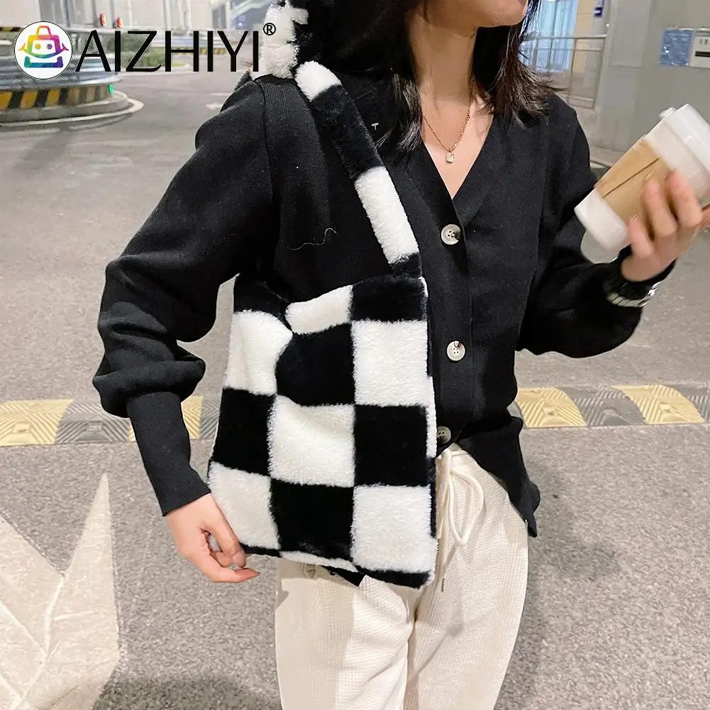 

Модная клетчатая сумка на плечо с принтом, Осень-зима, плюшевые цветные сумки для покупок, женские повседневные вместительные сумки-тоут