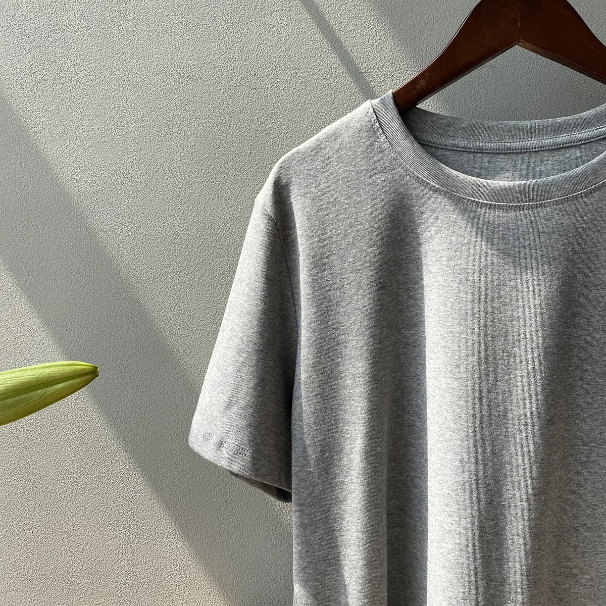 

Summer Cotton Tops Women Short Sleeve T-shirts Tee Korean Cute Solid Color Simple T-shirts