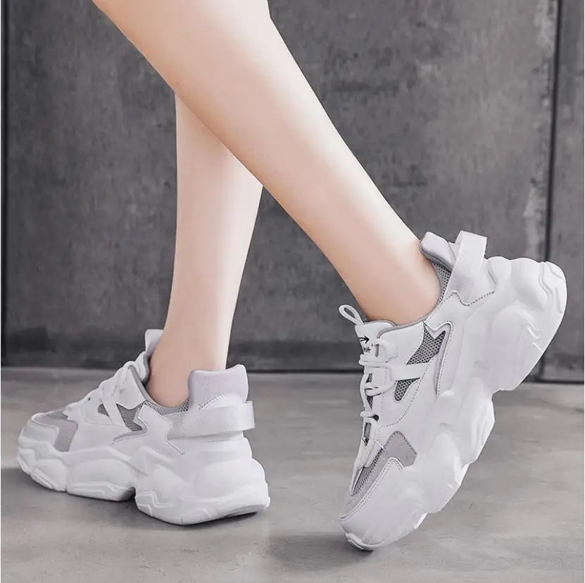 

Женские кроссовки на массивной вулканизированной платформе, белые, бежевые спортивные туфли, удобные повседневные высокие кроссовки, женс...