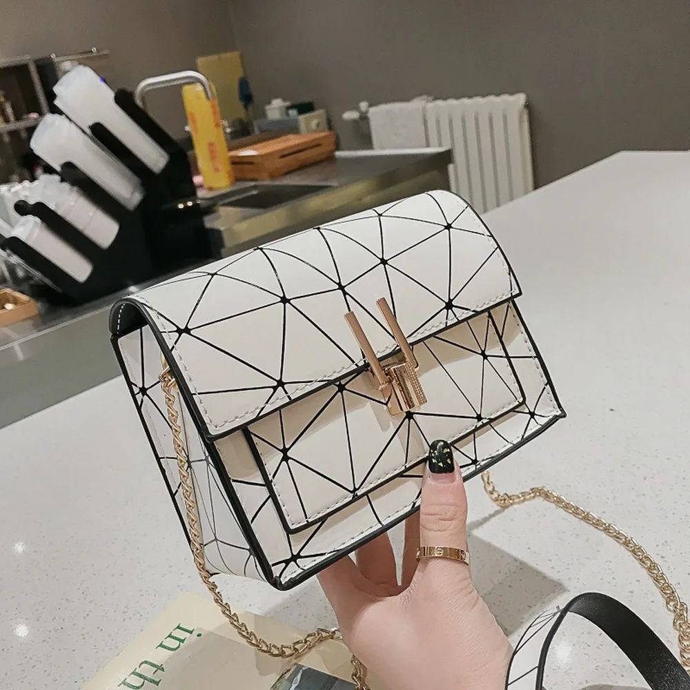 

Women Shoulder Bags 2021 Summer New Korean Version of The Messenger Bag Handbag Chain Wild Crack Printing Wild Shoulder Bag