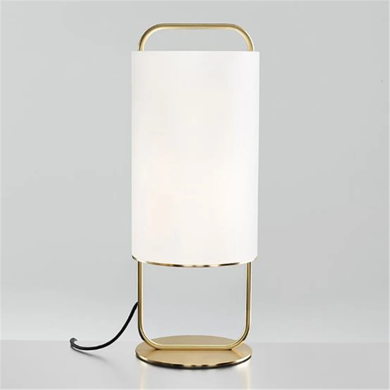 Скандинавский простой креативный металлический тканевый Настольный светильник