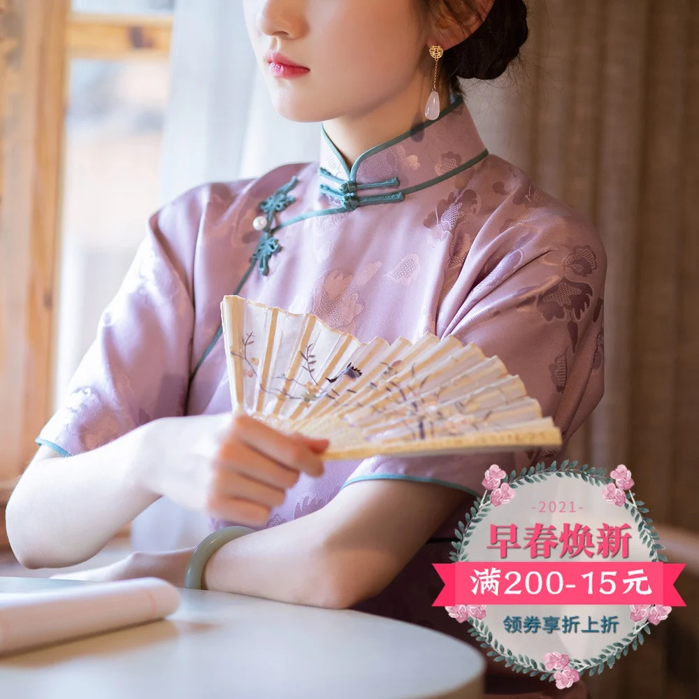 

Ziyun tobacco spring and summer silk through hole imitation Luogang style, slim and long cheongsam, buckle retro dress
