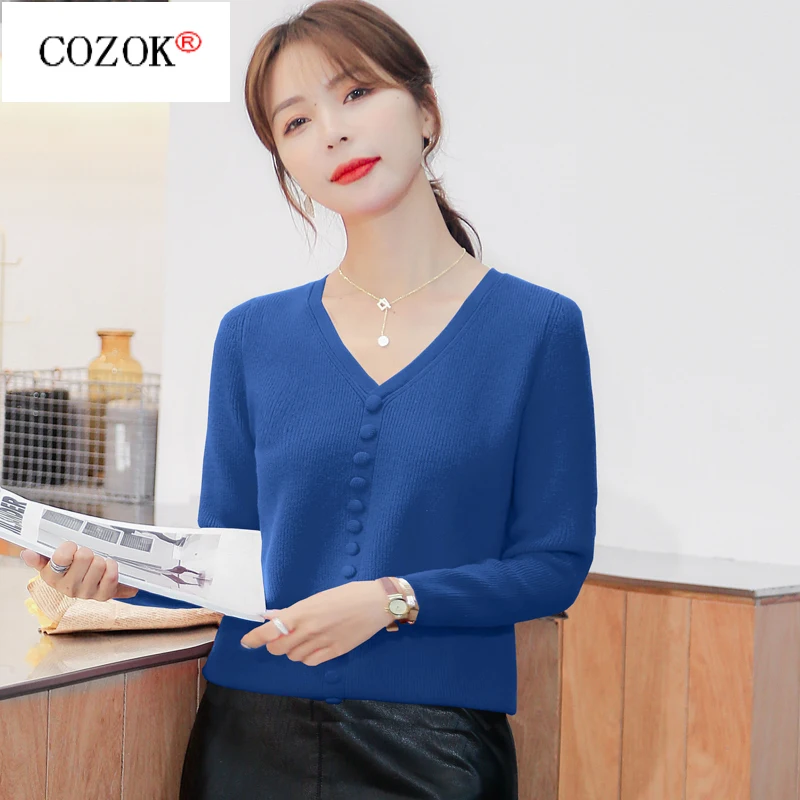 

2021 Autumn and Winter New V-neck Sweater Pullover Solid Color Bottoming Shirt Knit Sweater Top Temperament Lady
