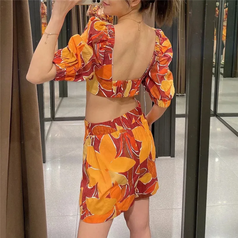 

Za 2021 Summer Short Women High Waist Shorts Smart Casual Plant Print Bermuda Shorts For Women Elastic Waist Fashion Short