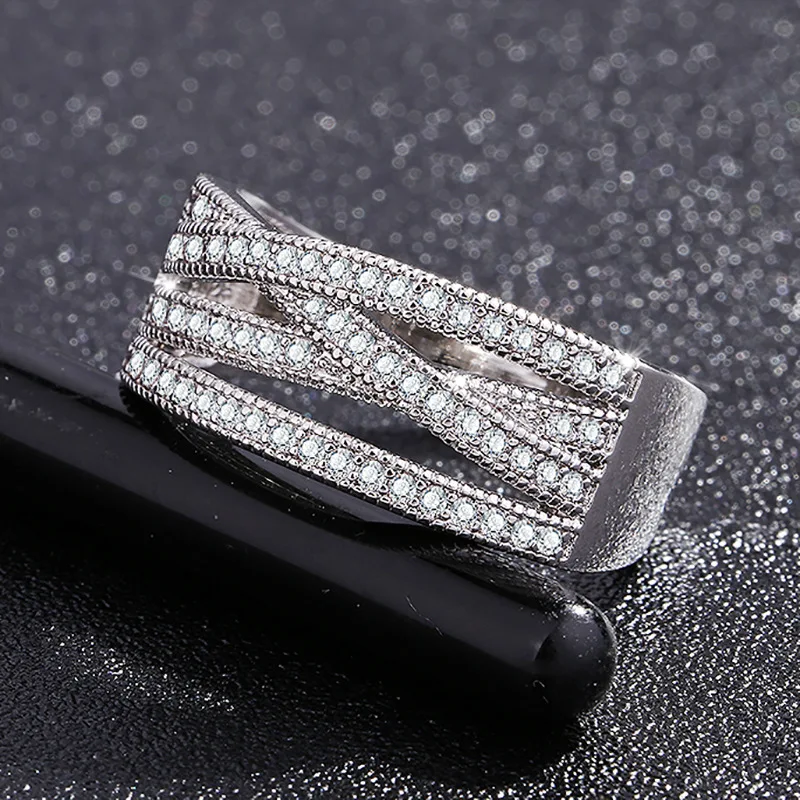 Классическое серебряное обручальное кольцо 925 пробы Дамское Bijoux Cross Cube