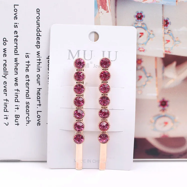 

Fashionable and simple lady's diamond-encrusted word clip Fashion paired bangs clip Girl side clip