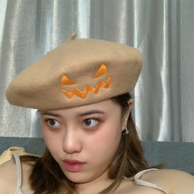 Берет унисекс с вышивкой и изображением тыквы на Хэллоуин черная зимняя теплая