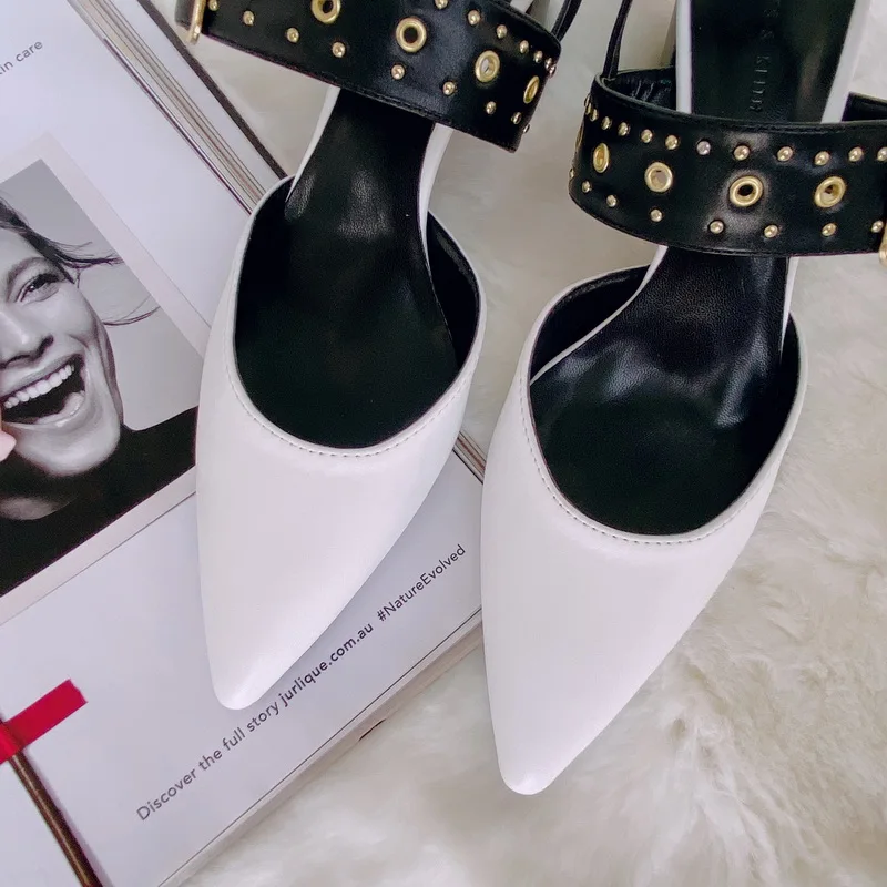 2019 с заклепками женские босоножки не сужающийся к низу каблук острый носок