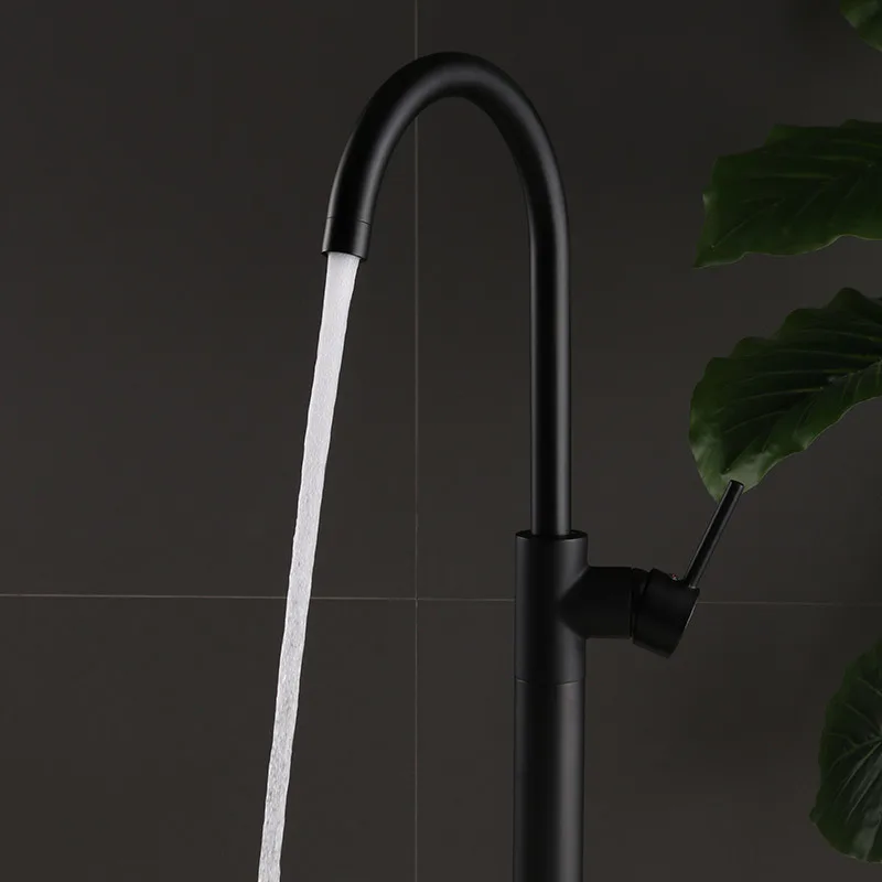 

Full Copper To Ground Simple And Easy Bathtub Shower Shower Room Toilet Shower Take A Shower Shower Suit Bathroom Faucet