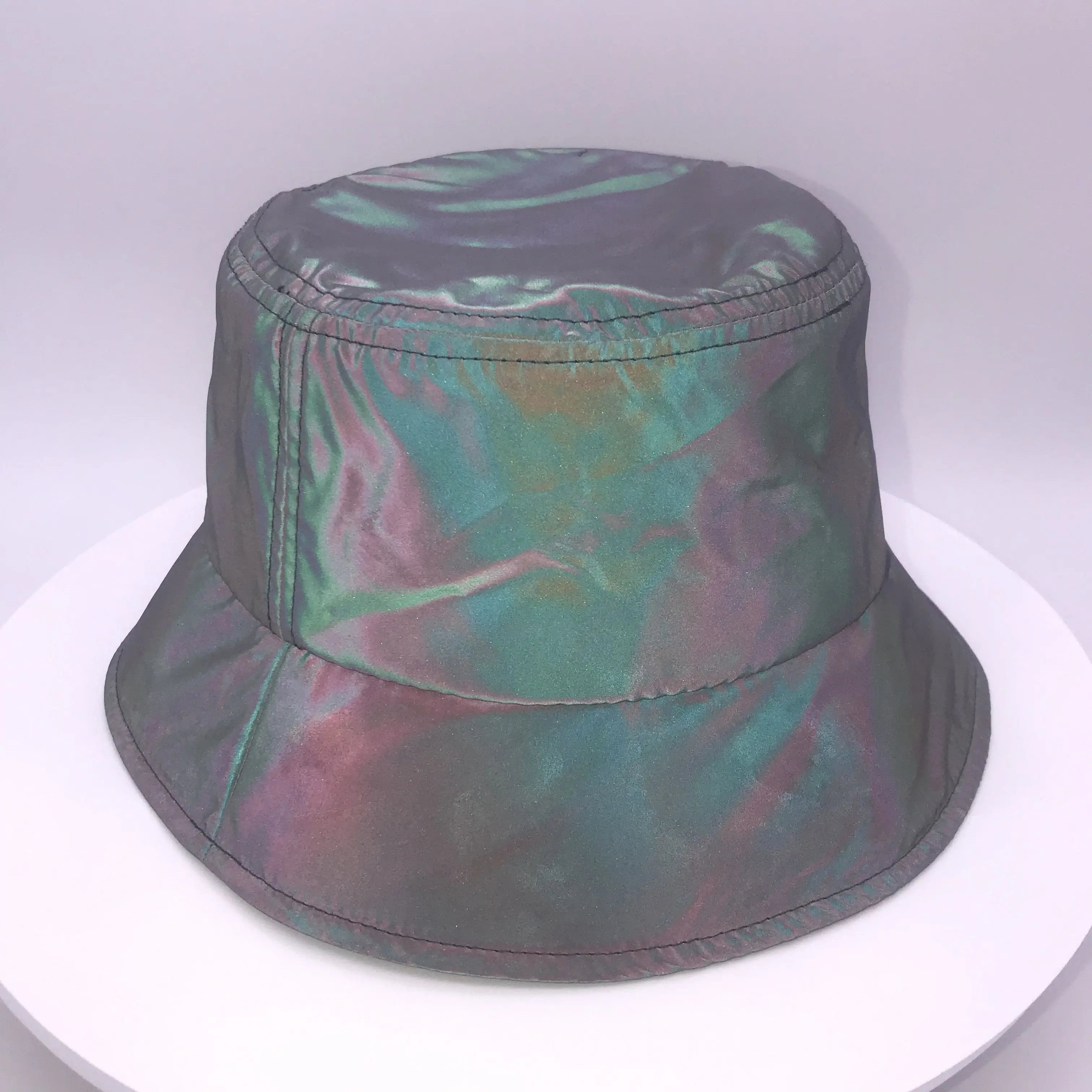

Fashionable 2020 Reflective Jackets hat Colorful bucket cap Windbreaker Men Waterproof Hip Hop cap