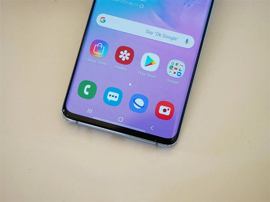 Samsung Galaxy S10 Plus S10+ G975F Android Мобильный Восьмиядерный Exynos 9820 8 Гб ram 128 ГБ rom 6," 5 камер NFC 4100 мАч