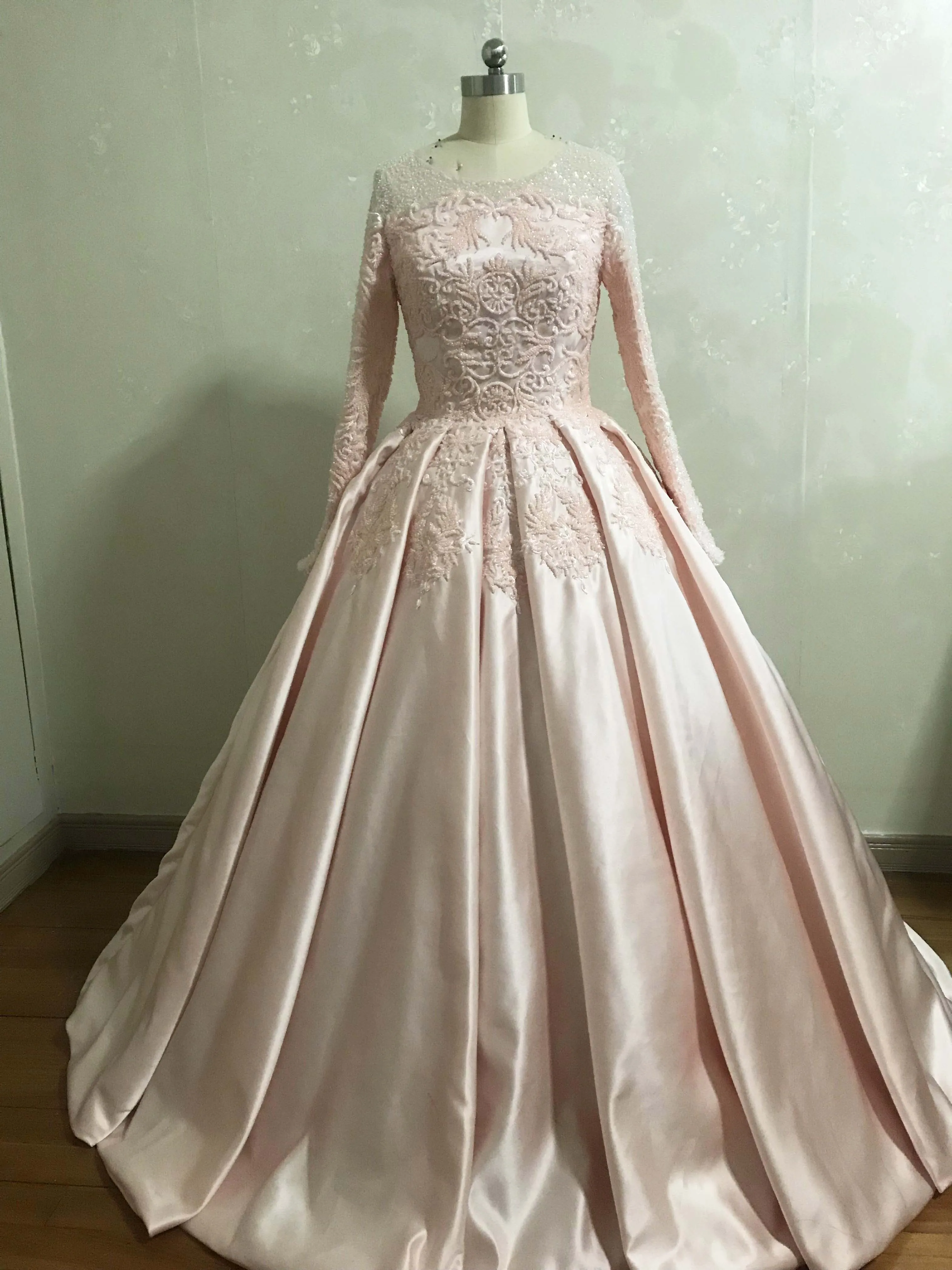 Роскошные свадебные платья с круглым вырезом бусинами и жемчугом бальное платье