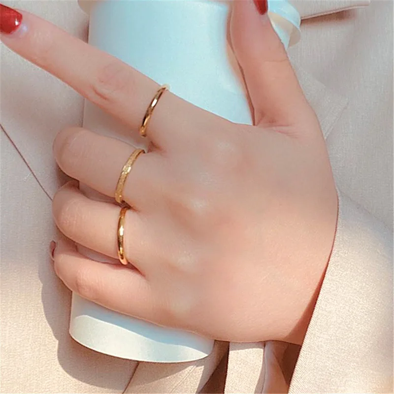 

Trendy Jewelry Set Rings Hot Selling Simply Design Round Golden Plating Metal Rings For Girl Lady Party Gifts