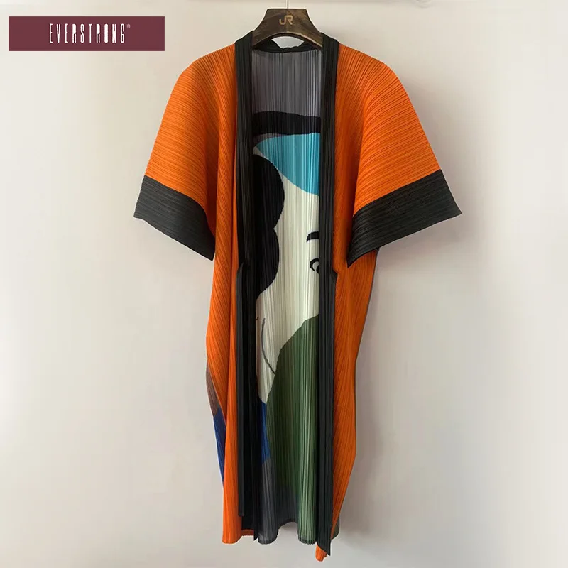 Changpleat contrast color stitching windbreaker jacket Miyak fold Fashion plus size Japanese cartoon print belt long cardigan