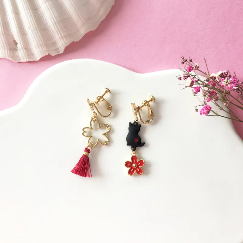 Асимметричные Серьги-клипсы в китайском японском стиле Красная Сакура