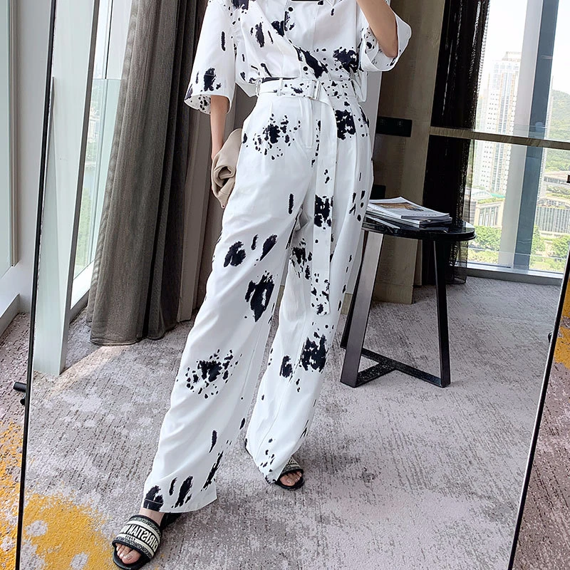 Женские брюки с принтом TWOTWINSTYLE летние прямые высокой талией и широкими штанинами