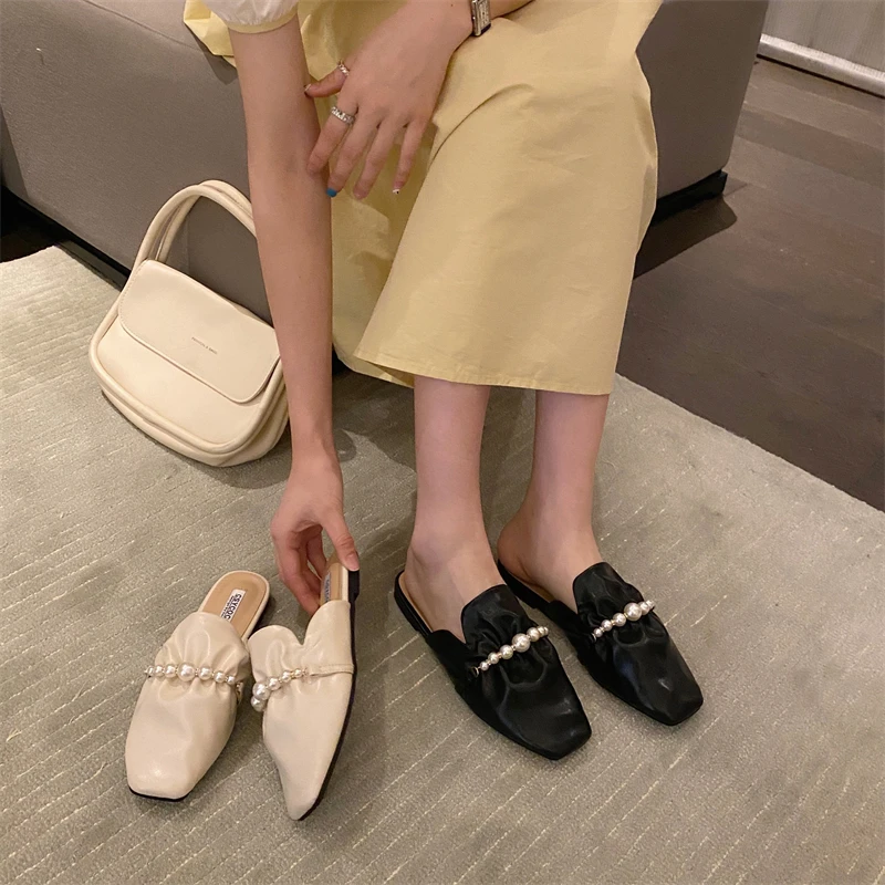 

2021 New Little Fairy Gentle Style French Baotou Slippers Pearl Folded Square Toe Flat-Bottom Women's Sandals and Slippers