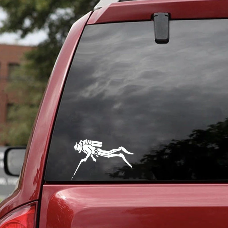15.3*9.6CM Fashion Of Underwater Diving Stickers Reflective Waterproof Spears Hunting Fish Decals | Car