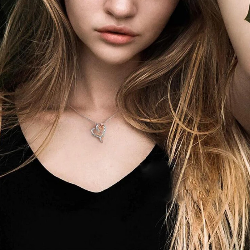 

Love Rose Necklace Women Fashion Jewelry Neck Chain With Rhinestone Rose Pendant Best Gifts For Lovers Mother'S Day Anniversary