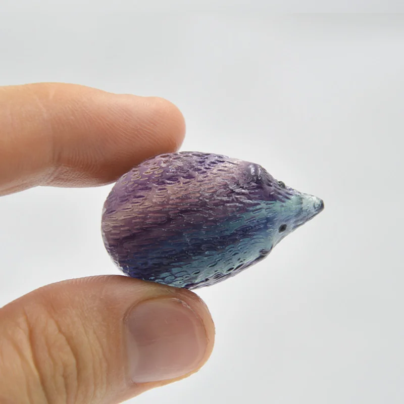 

1pc Natural Colorful Fluorite Hedgehog Quartz Crystal Mineral Ornaments Stone Crafts Modern Home Decoration Decoration