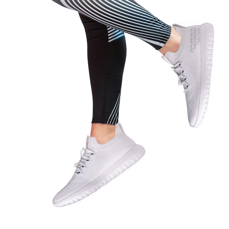 ONEMIX 2023 New Men Running Shoes Simple Fashion Breathable Sneakers Women Flats Trainers Outdoor Men Jogging Tennis Shoes