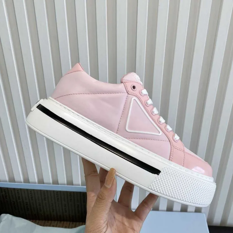 

Hot-selling new luxury women's flat shoes in 2021