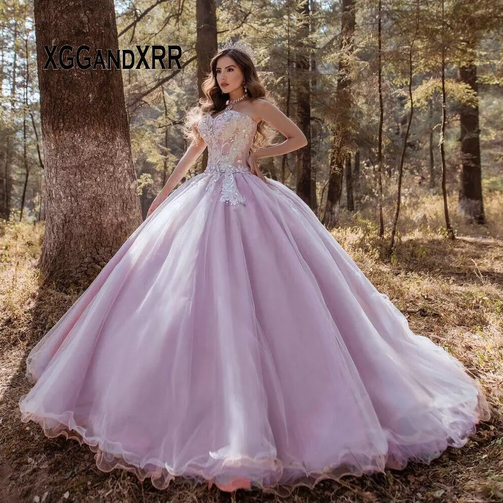 

Sparkly Sweetheart Quinceanera Dresses 2021 Light Purple Ball Gown Prom Dress Crytals Appliques Sweet 15 16 Pageant Party Gown