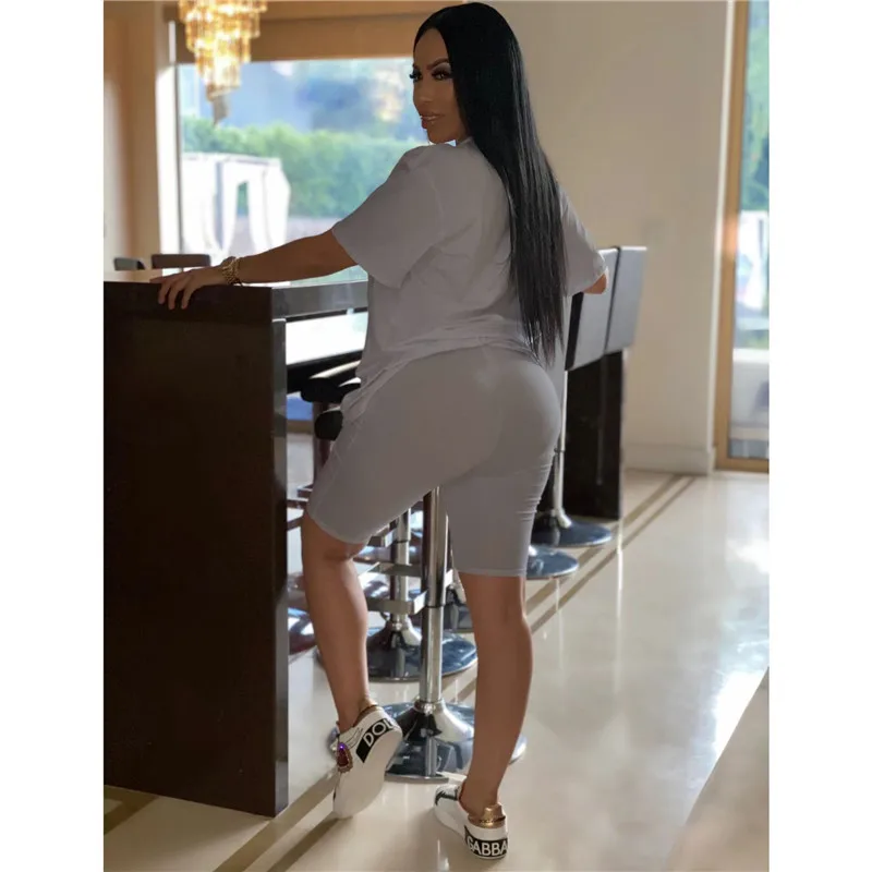 Женский спортивный костюм с надписью летний комплект из 2 предметов футболка и