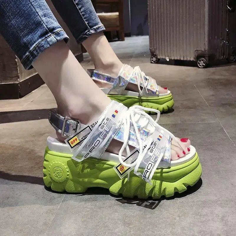

Women's Shoes