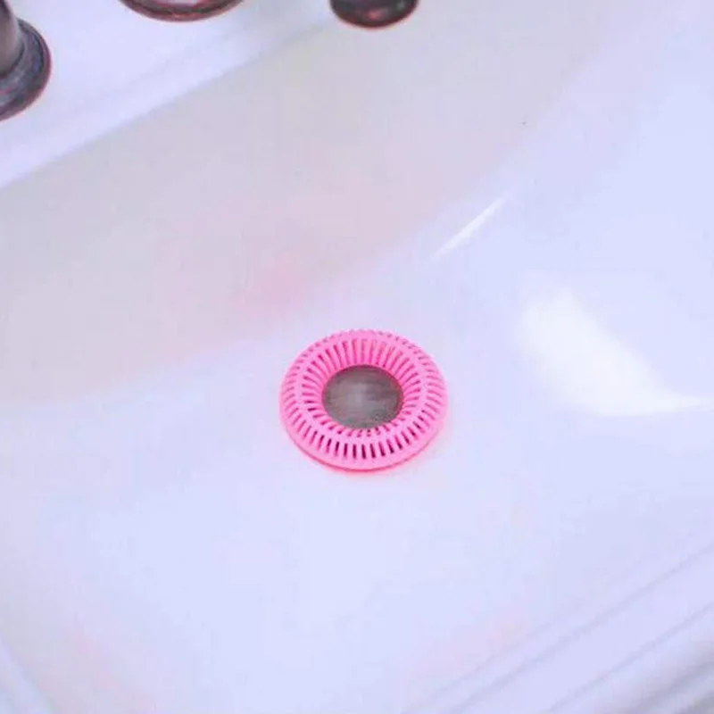 Высокие кольца обертывают вокруг стока чтобы мгновенно захватить каждый слив