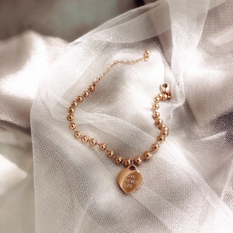 

Fashion 4mm Smooth Bead Chain Heart Shaped Heart Butterfly Charm Bracelet Suitable for Girls and Ladies Gifts Ladies Jewelry