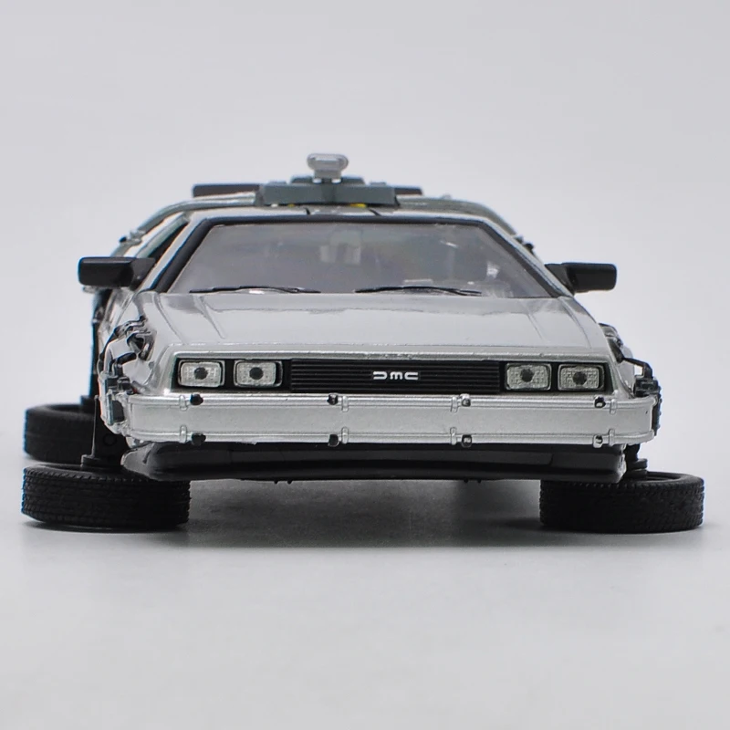 1:24 литье под давлением модель автомобиля DMC 12 Delorean Time машина Назад в будущее