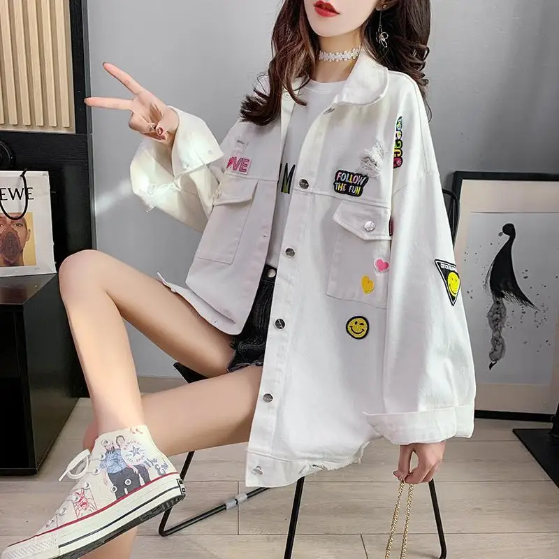 

Spring and Autumn Design Sense Cowboy Coat Women Loose Korean Wind Fried Street 2021 New Joker Embroidered Cardigan Lazy Wind