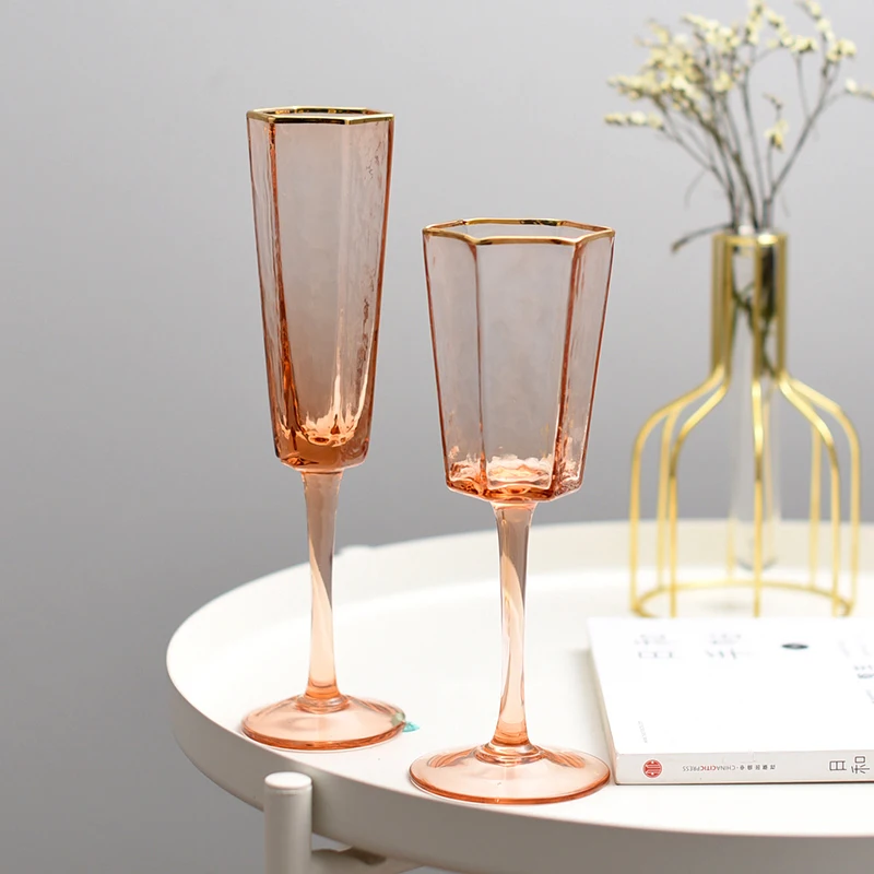 

Kitchen,Dining & Bar