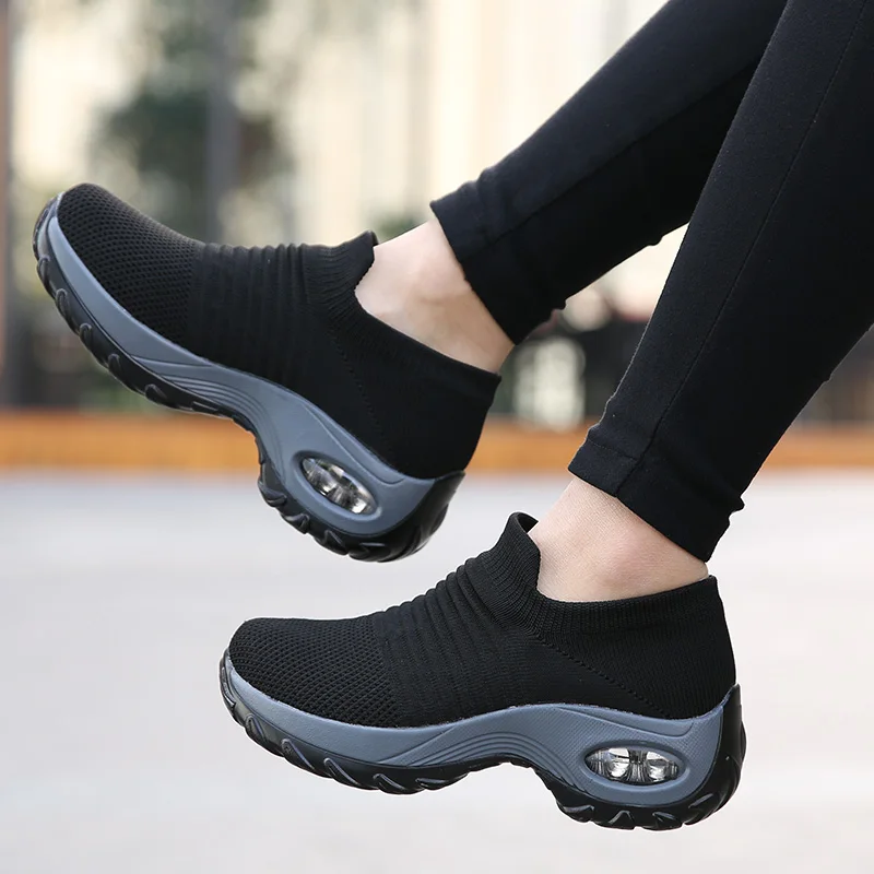

Newest Women's Running Shoes Socks Sneakers Athletic Woman Sports Shoes Ladies Walking Shoes Soft Light Outdoor Zapatillas Mujer