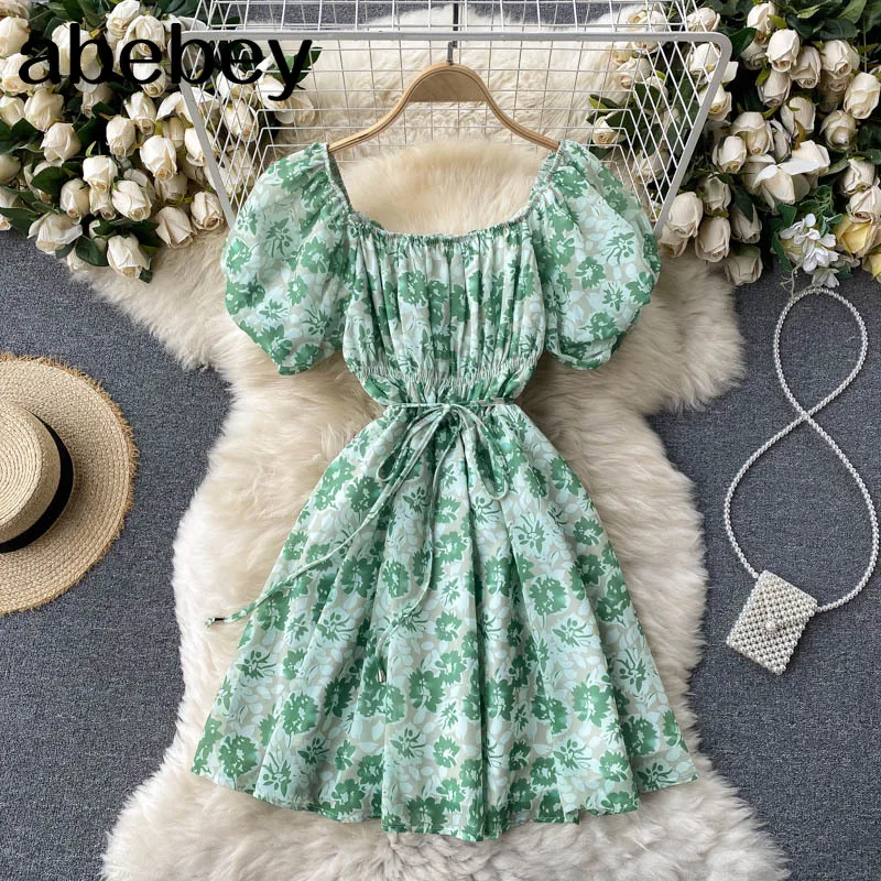 

Women French Floral Dress Square Collar Ruched Short Sleeve A-line Dress Summer Sweet Bohemian Print Beach Midi Dress