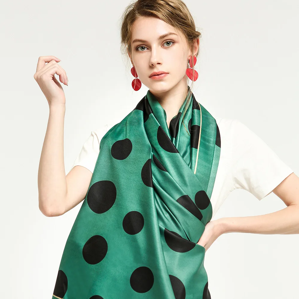 2020 New Women's Dot Printed Silk Scarf Autumn and Winter Warm Shawl Light Luxury Gift Scarves | Аксессуары для одежды