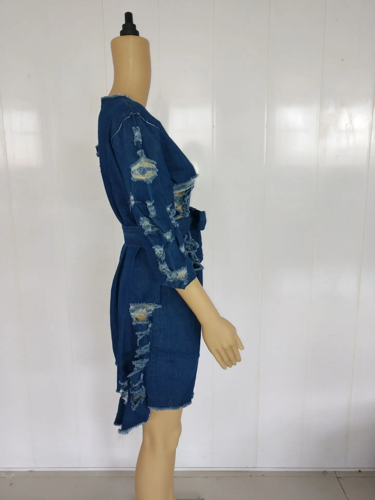 Женское короткое джинсовое платье повседневное облегающее большого размера в