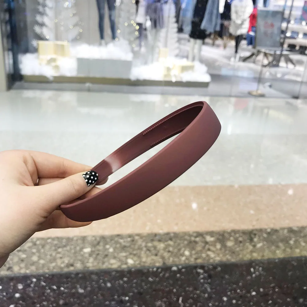 

Hot 1PC Plastic Fashion Frosted Wide Headband Hair Band Headwear Bezel Hair Accessories For Woman Satin Covered Resin Hairbands