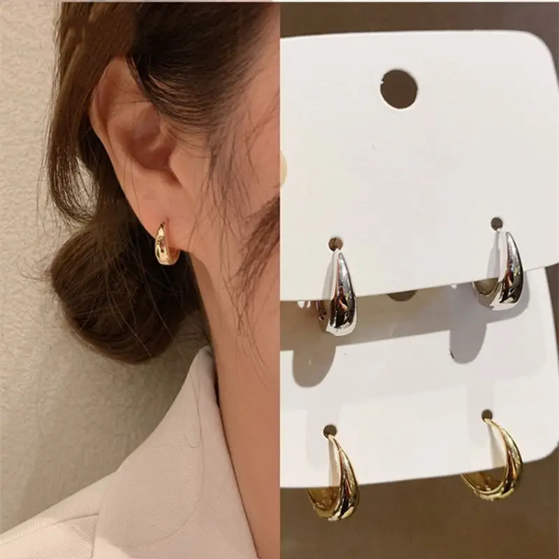 

2020 New Fashion Women's Earrings Single Delicate Geomerty Round Metal Earrings For Women Party Girl Jewelry Gifts Wholesale