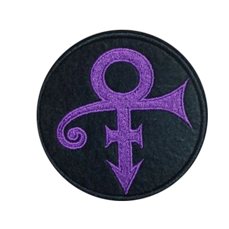 Вышитая термонаклейка 3'' |