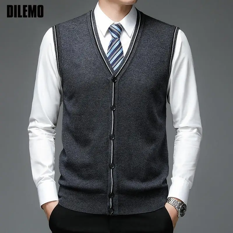 Top Quality New Autum Fashion Brand 6% Wool Cardigan Sweater V Neck Knit Vest Men Solid Trendy Sleeveless Casual Men Clothing
