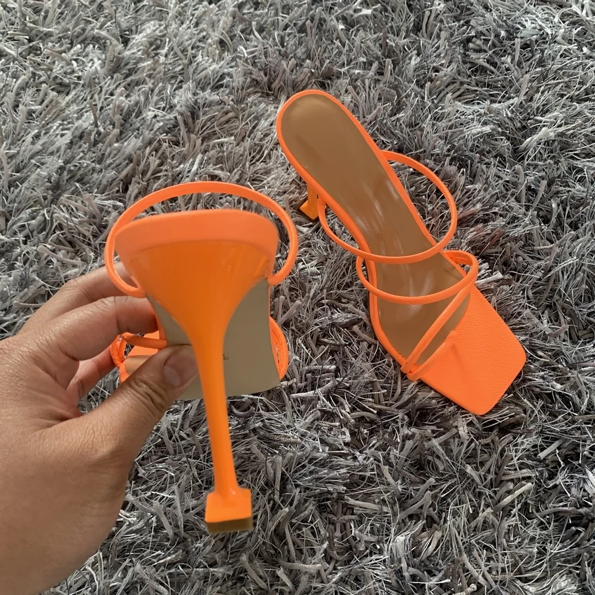 

2021 summer high heels sexy slippers sandals women stiletto heels square toe sandals ladies solid color high heels mules The New