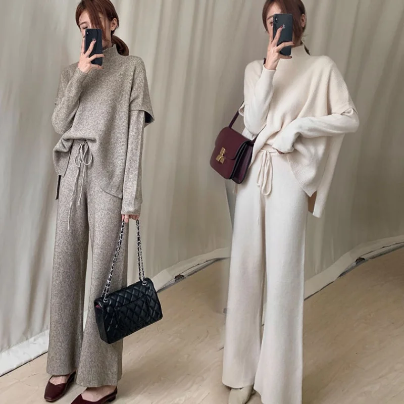 Женский трикотажный комплект из трех предметов свитер + жилет брюки офисный