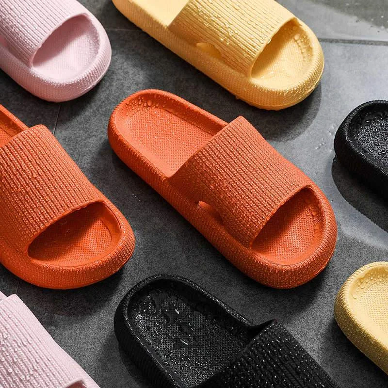 

Shock-absorbing Sandals-Quick-drying Thickened Non-slip Bathroom Footwear Summer Beach Sandal Slipper For Man