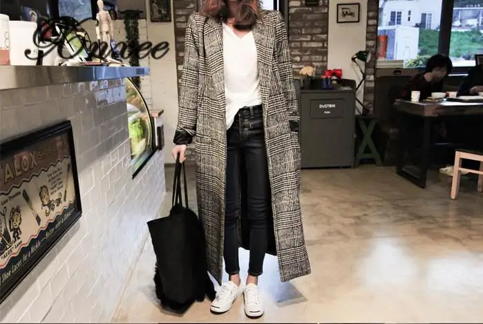

Coats & Jackets