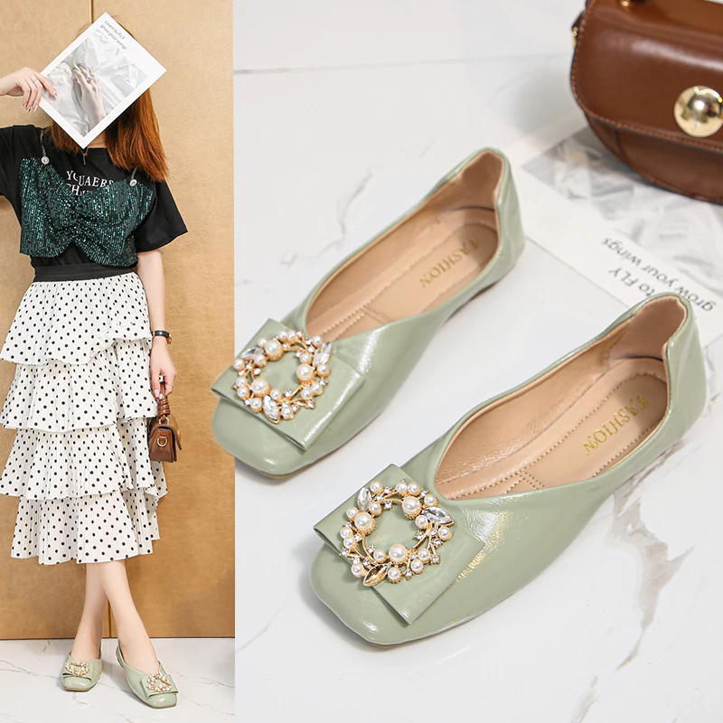 

Fashion Pointed Toe Square Low Heel High Heels Elegant Pearl Rhinestone Buckle Soft Leather Party Dress Shoes Female Pumps