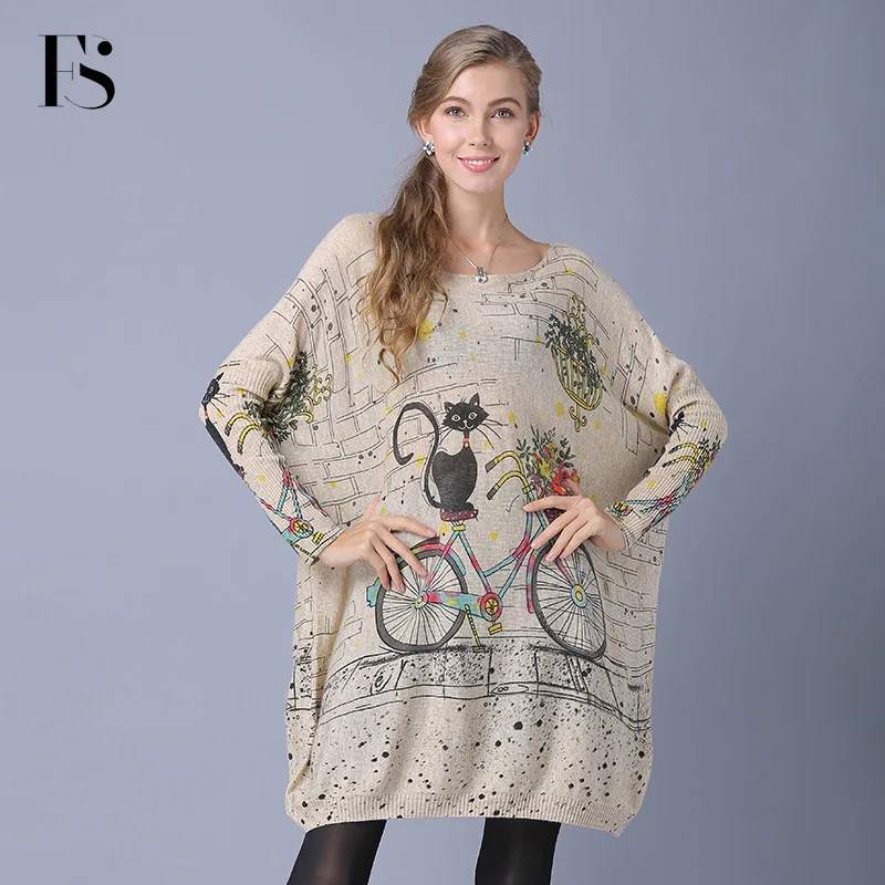 Свитер женский трикотажный с принтом в виде кота и рукавами летучая мышь |