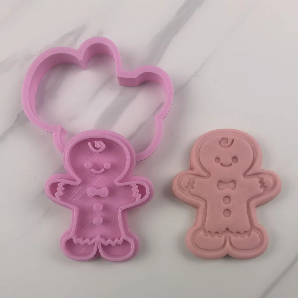 

Gingerbread Man Merry Christmas PLA Cookies Stamps Perfect Stereoscopic Pattern Relief Mold Custom