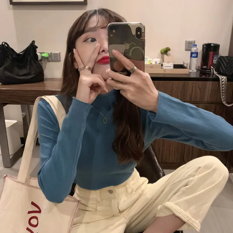 

2020 spring and autumn new long sleeve T-shirt solid color half high collar slim simple base coat Korean versatile top